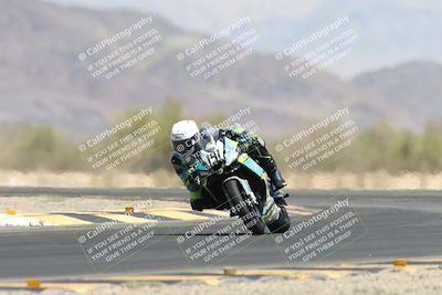 media/Apr-20-2025-CVMA (Sun) [[39090e8767]]/Race 9-Formula LW Twins Shootout/